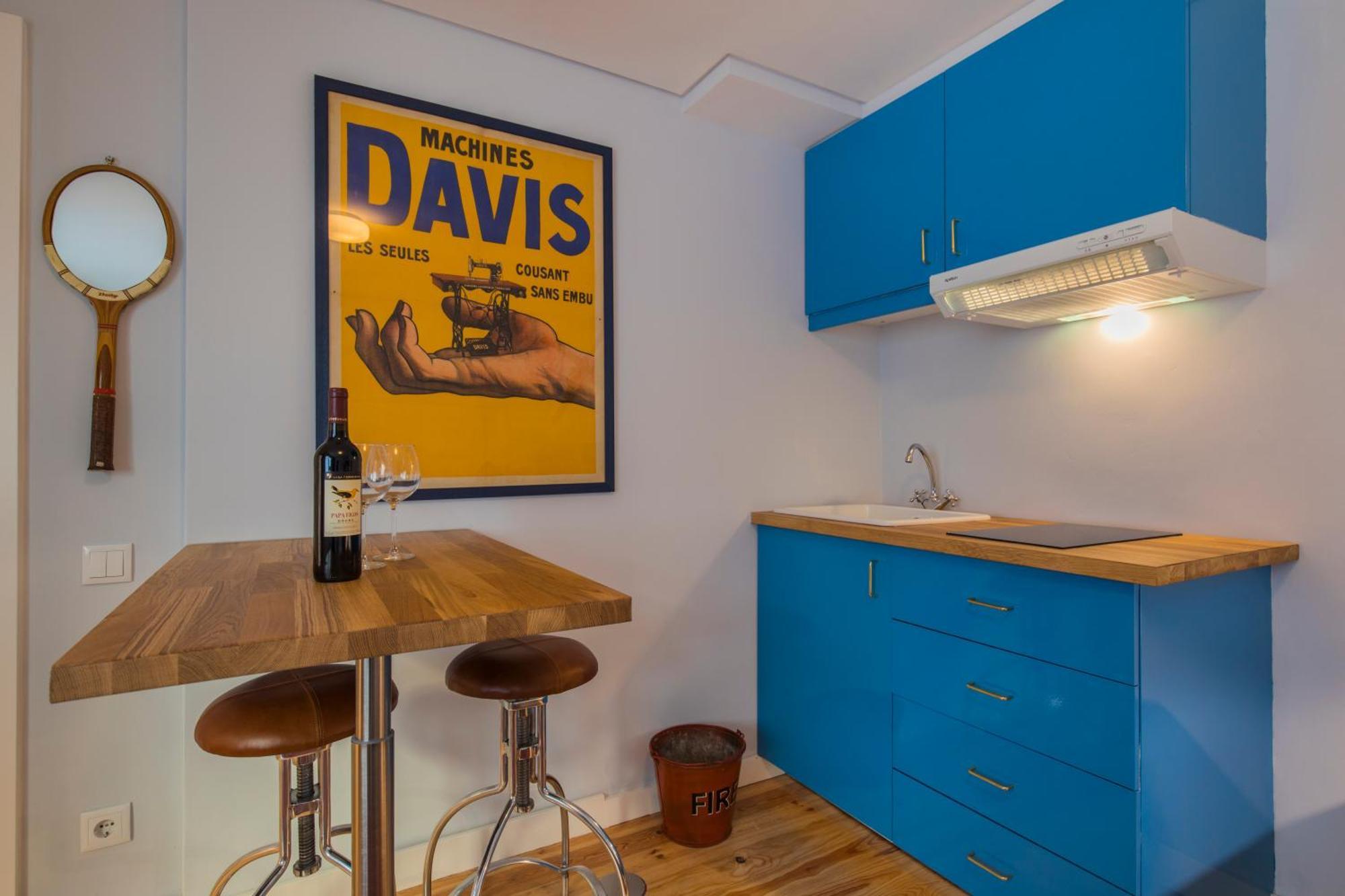 Apartamento Lapa House - Historic Elegance Meets Modern Comfort